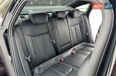 Седан Audi A6 2019 в 