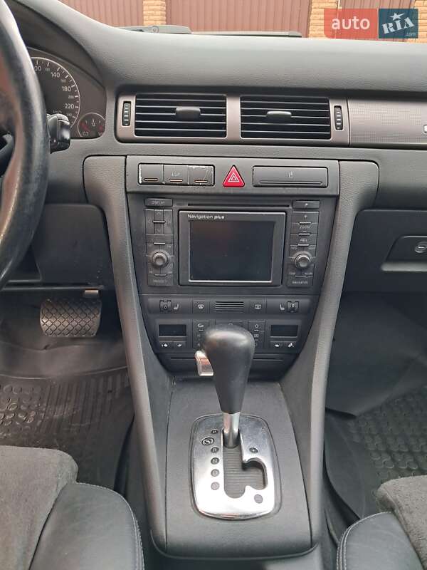 Универсал Audi A6 2002 в Звягеле