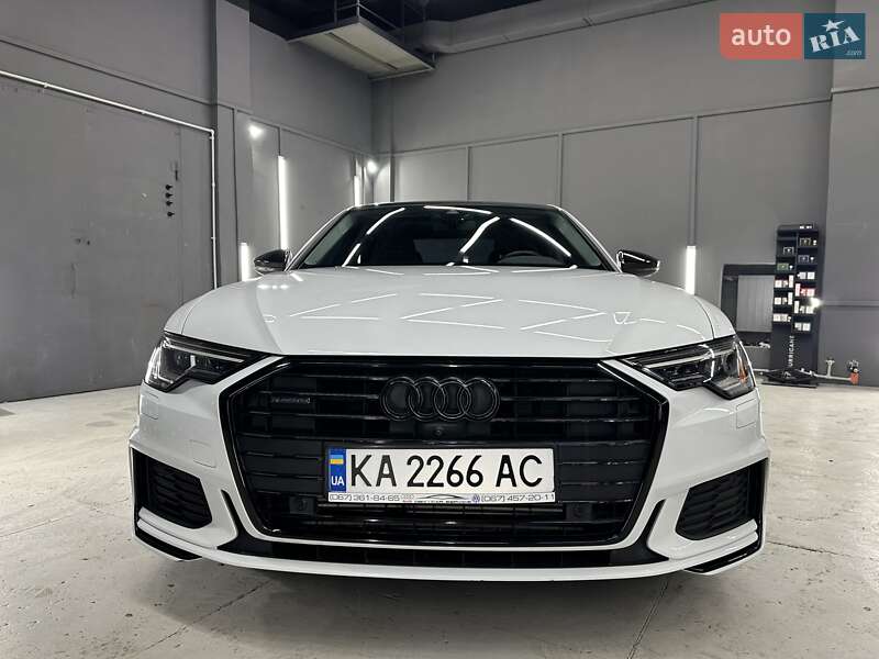 Седан Audi A6 2018 в Киеве