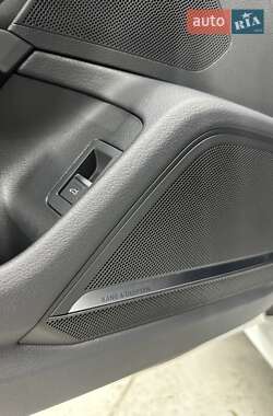 Седан Audi A6 2018 в 