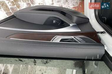 Седан Audi A6 2019 в 