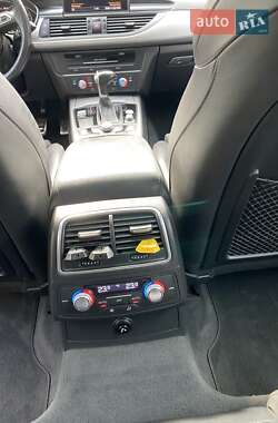 Универсал Audi A6 2013 в 