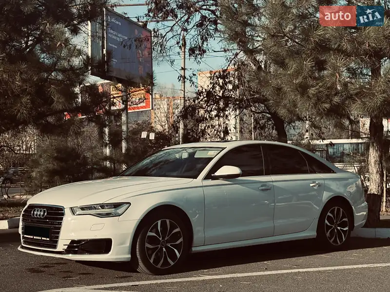 Седан Audi A6 2016 в 