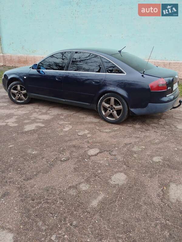 Седан Audi A6 2000 в Коростене