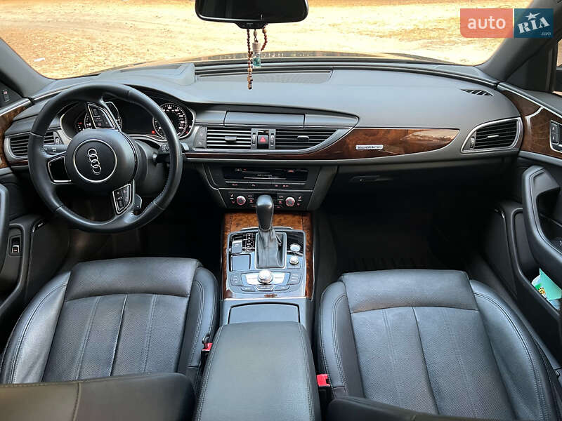 Седан Audi A6 2015 в Днепре