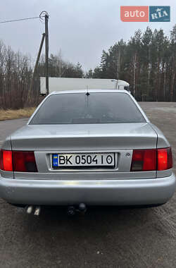 Седан Audi A6 1996 в Владимирце