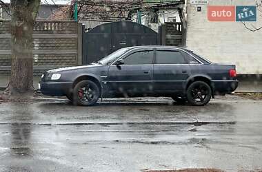 Седан Audi A6 1995 в Днепре