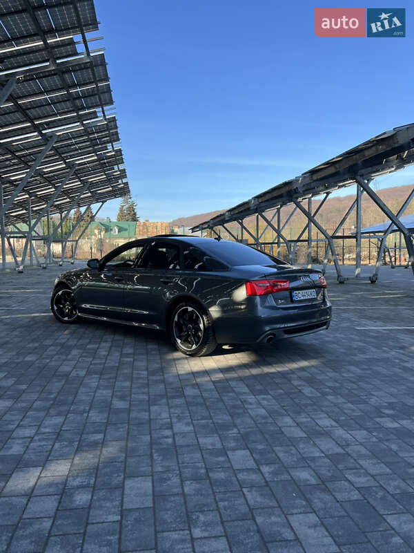 Седан Audi A6 2013 в Винниках