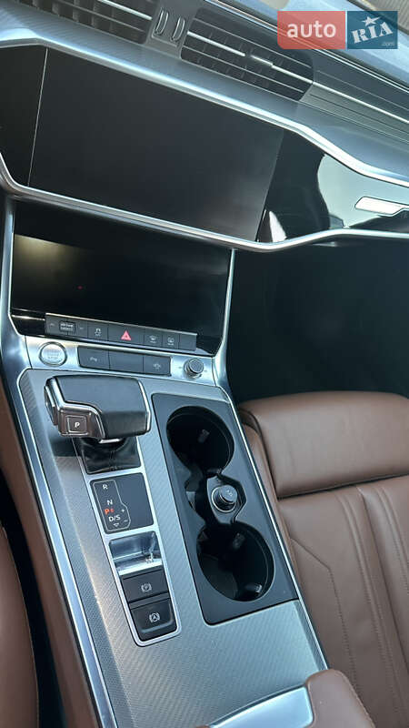 Универсал Audi A6 2019 в Дрогобыче