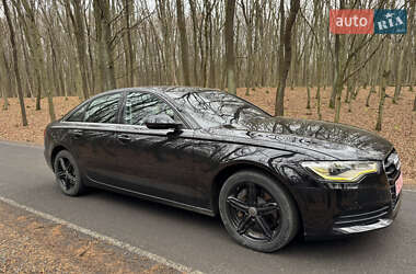 Седан Audi A6 2013 в 