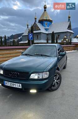 Седан Audi A6 1996 в Верховині