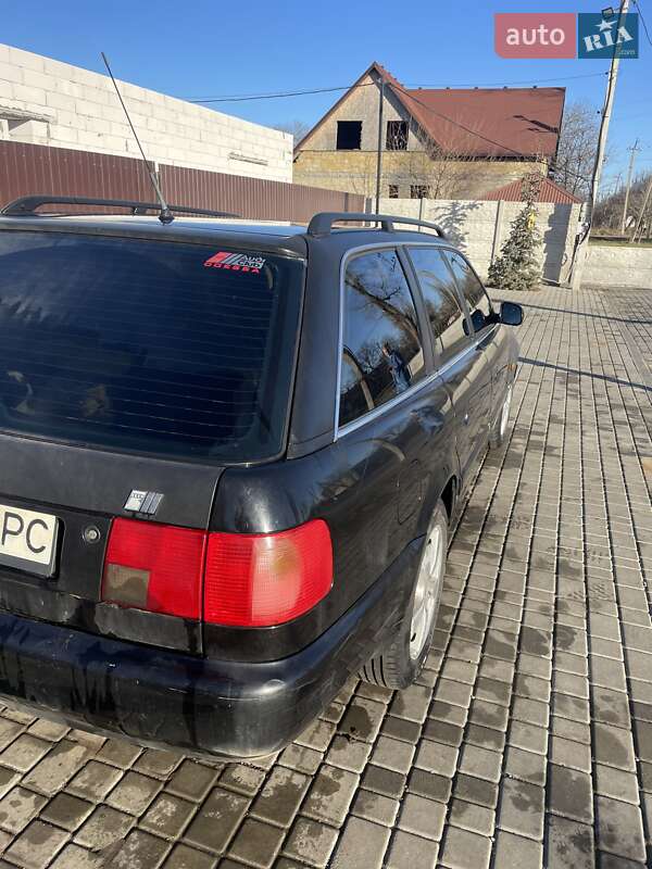 Универсал Audi A6 1995 в Раздельной