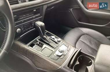 Седан Audi A6 2018 в 