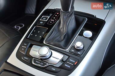 Седан Audi A6 2015 в 