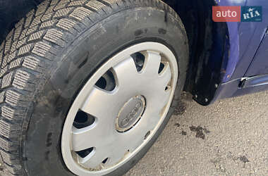 Седан Audi A6 1999 в 