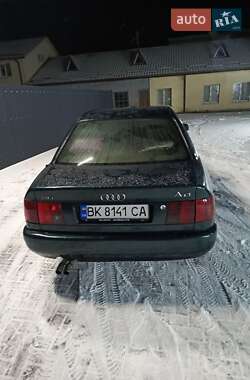 Седан Audi A6 1996 в Острозі