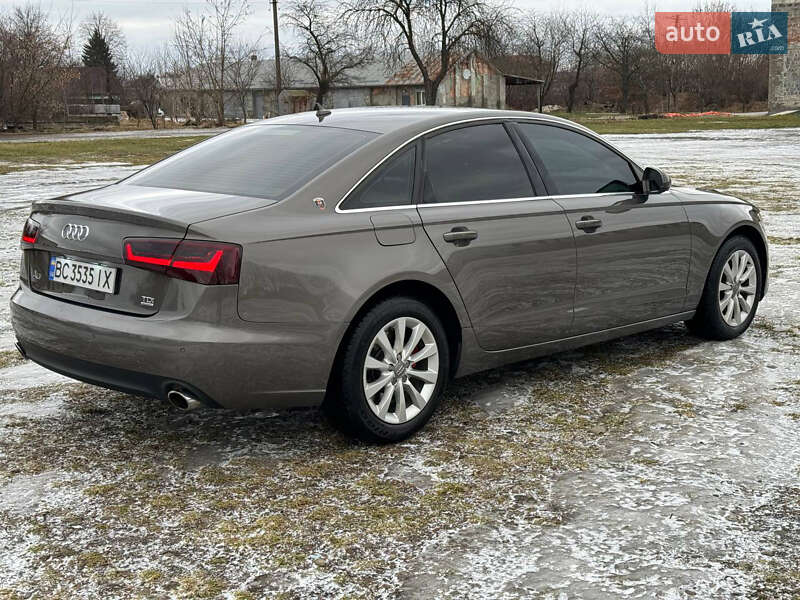 Седан Audi A6 2011 в Жидачове