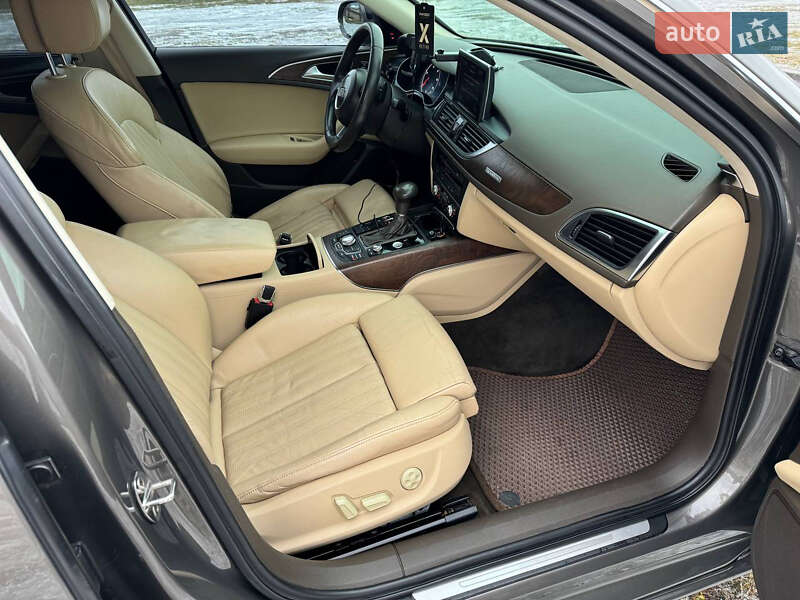 Седан Audi A6 2011 в Жидачове