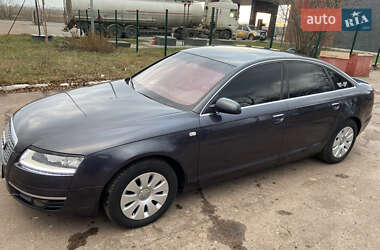 Седан Audi A6 2004 в 