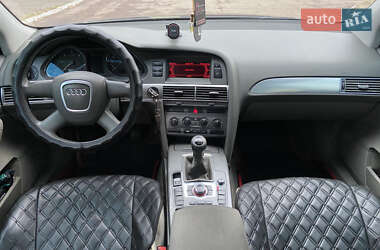 Седан Audi A6 2004 в 