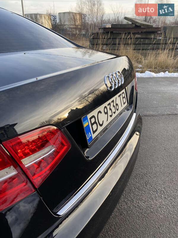 Седан Audi A6 2010 в Шептицькому