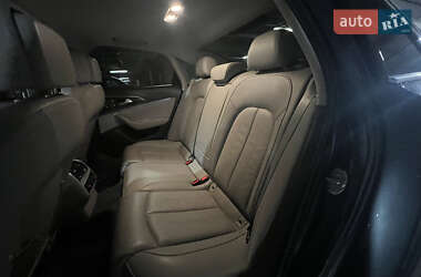 Седан Audi A6 2016 в 