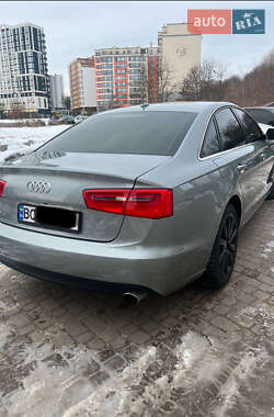 Седан Audi A6 2013 в 