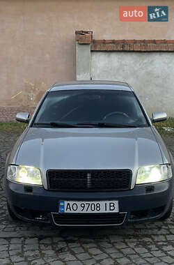 Седан Audi A6 2002 в 