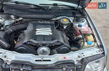 Седан Audi A6 1996 в 