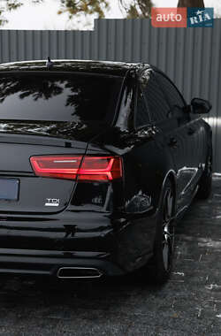 Седан Audi A6 2014 в 