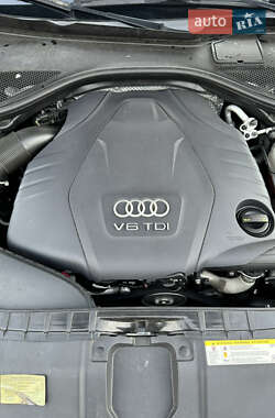 Седан Audi A6 2014 в 
