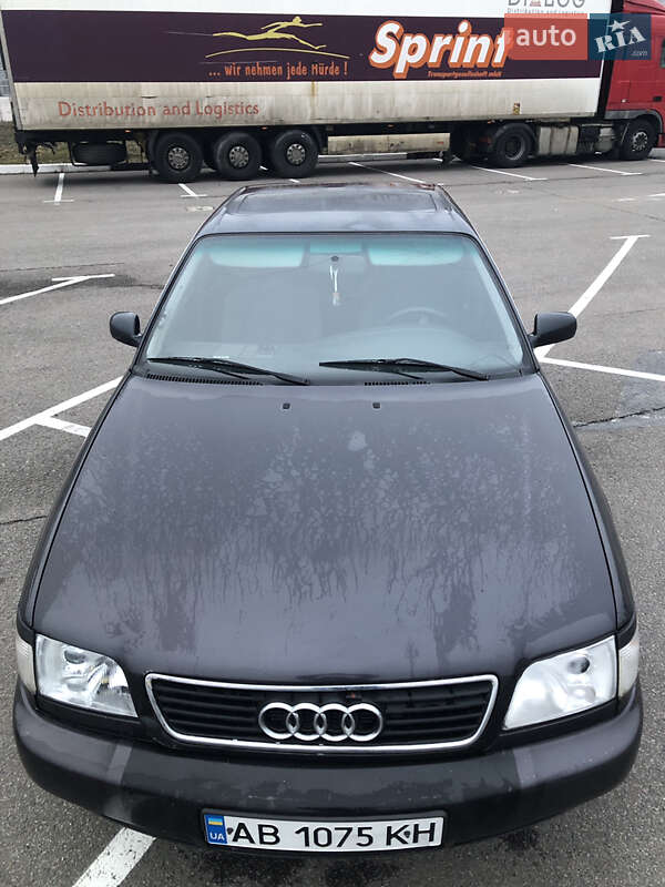 Седан Audi A6 1996 в Рівному