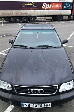 Седан Audi A6 1996 в 