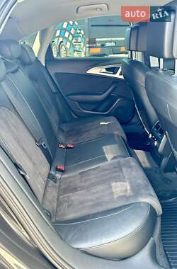 Седан Audi A6 2016 в 