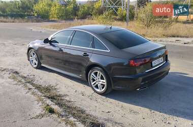 Седан Audi A6 2016 в 