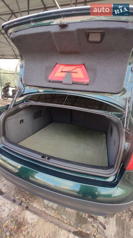 Седан Audi A6 1998 в Первомайске