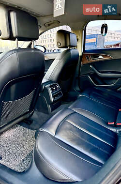Седан Audi A6 2015 в 
