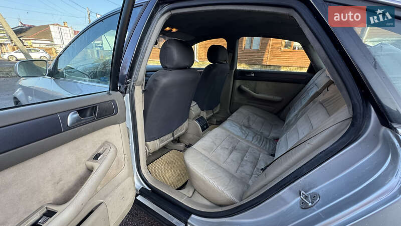 Седан Audi A6 2002 в Бердичеве