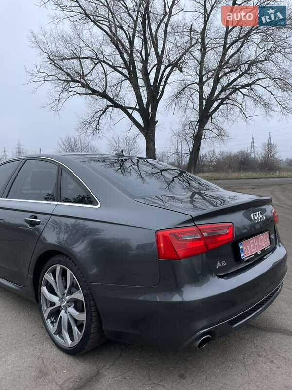 Седан Audi A6 2014 в Первомайську