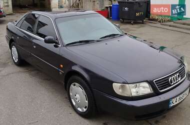 Седан Audi A6 1995 в Киеве