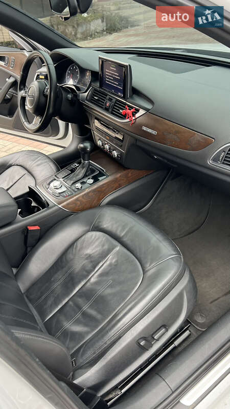 Седан Audi A6 2014 в Днепре