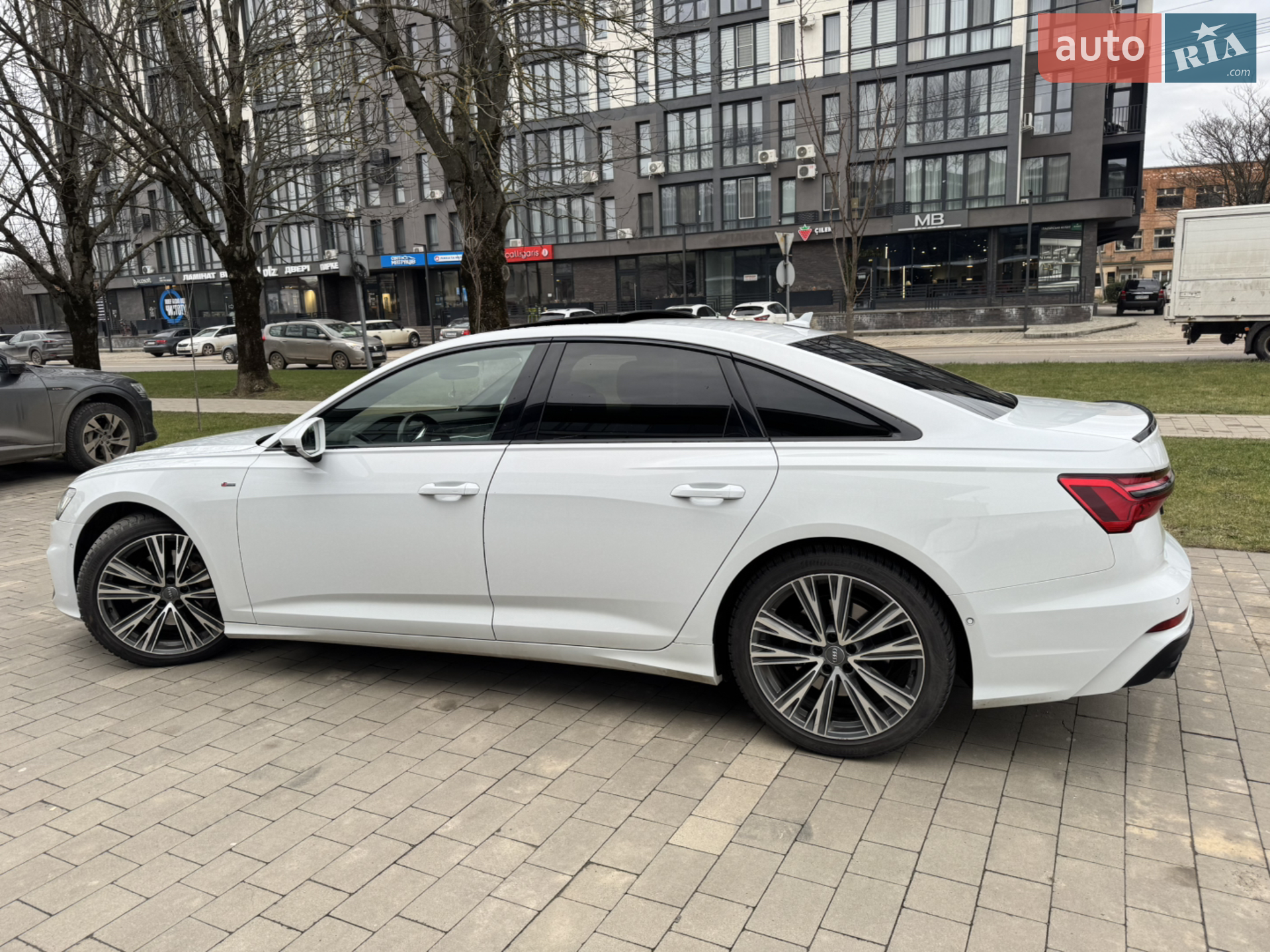 2018 Audi A6 - фото 1
