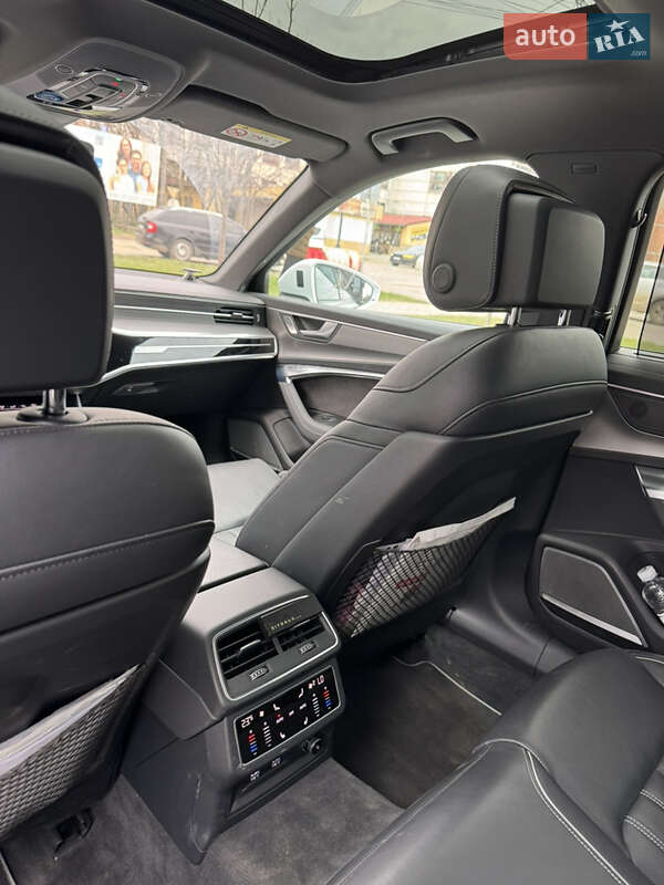 Седан Audi A6 2018 в Ужгороде