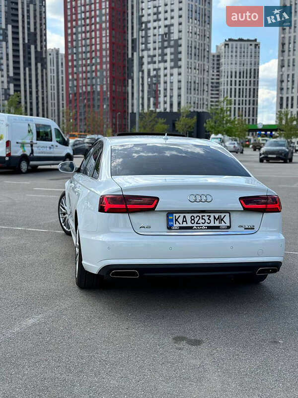 Седан Audi A6 2015 в Луцке