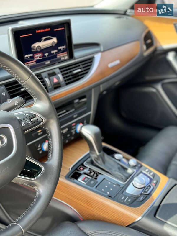 Седан Audi A6 2015 в Луцке