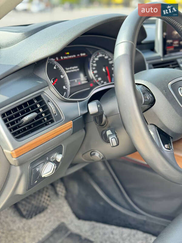 Седан Audi A6 2015 в Луцке