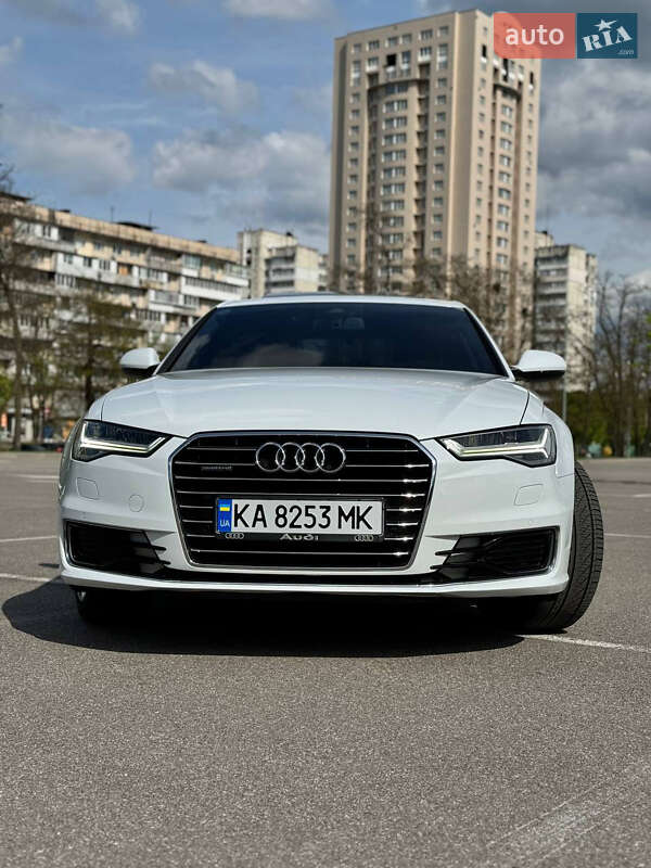 Седан Audi A6 2015 в Луцке