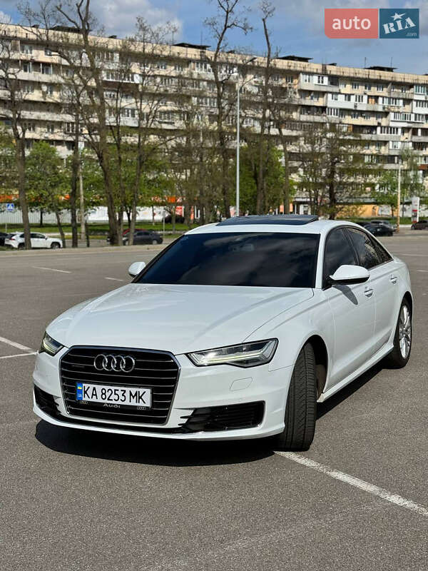 Седан Audi A6 2015 в Луцке