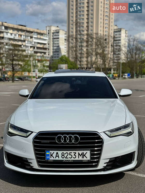 Седан Audi A6 2015 в Луцке