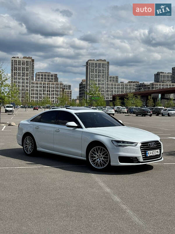 Седан Audi A6 2015 в Луцке